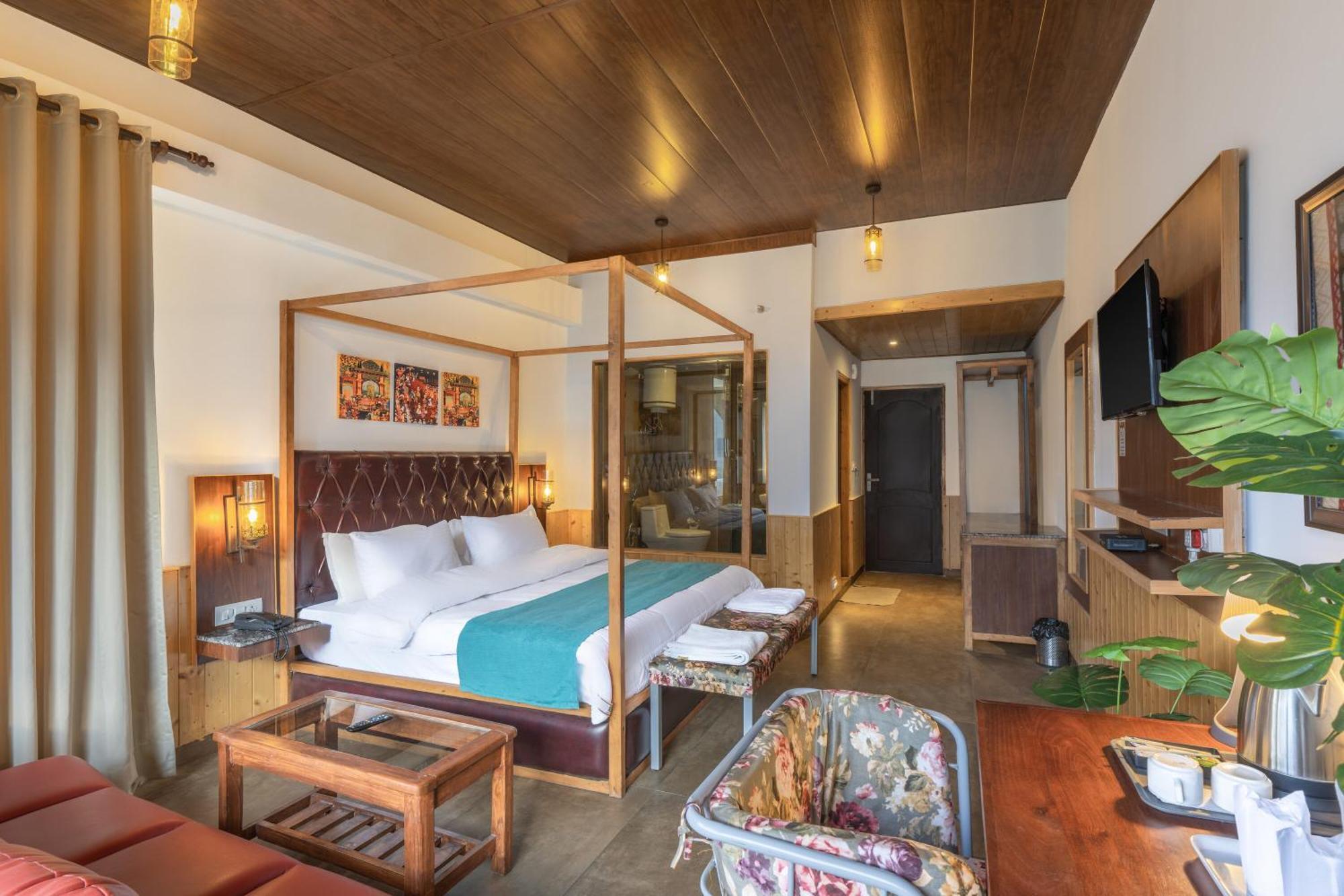 Echor Himalayan Heights Manali Hotel Buitenkant foto