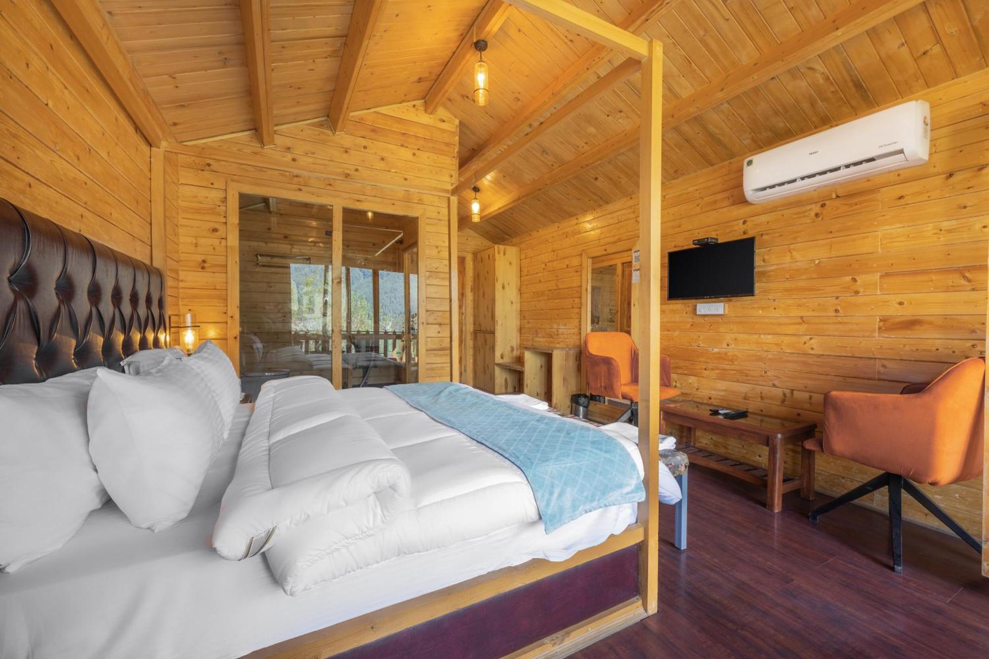 Echor Himalayan Heights Manali Hotel Buitenkant foto