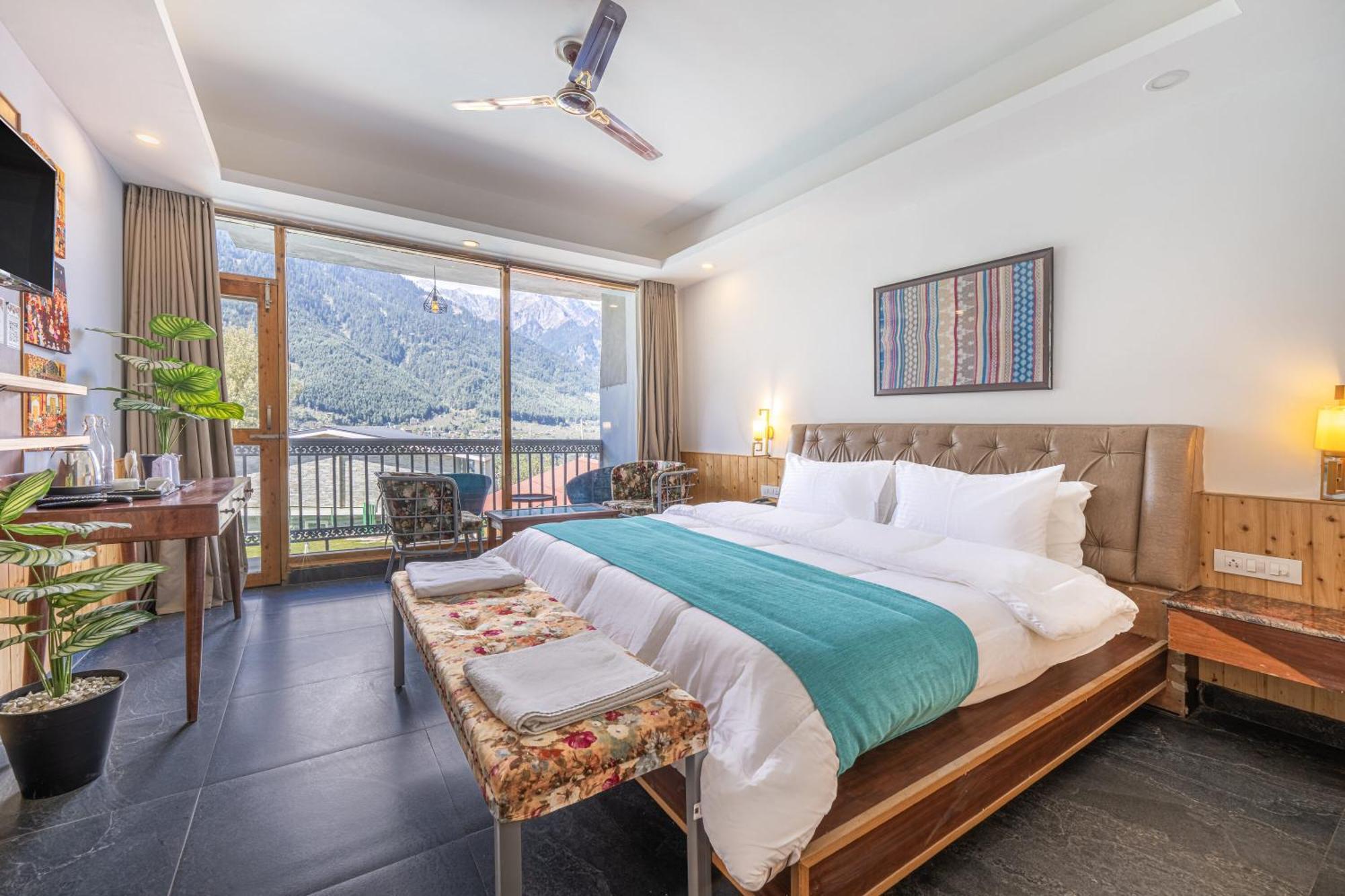 Echor Himalayan Heights Manali Hotel Buitenkant foto