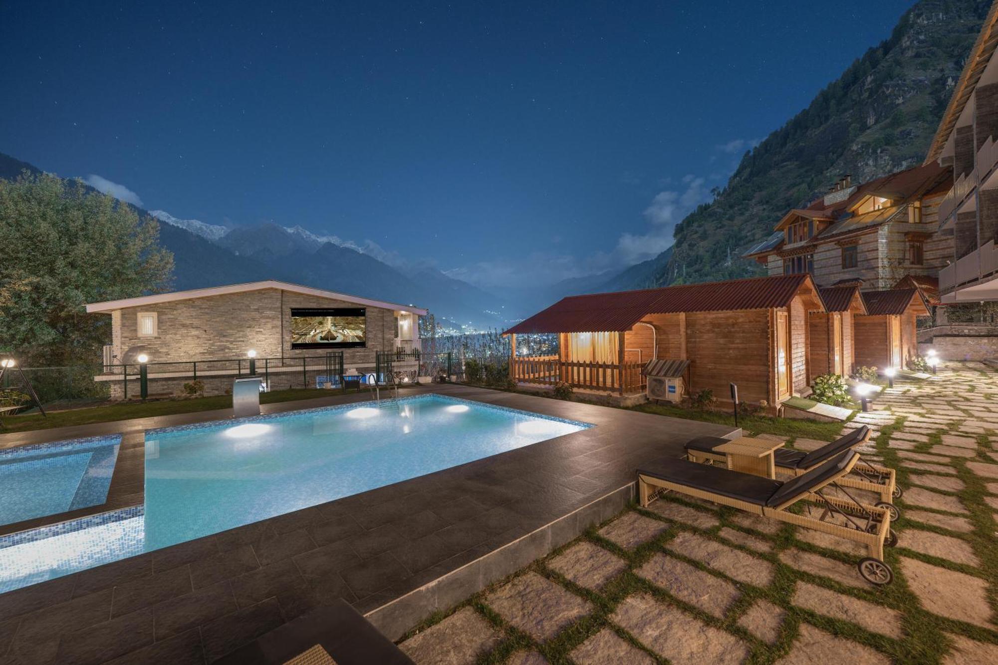 Echor Himalayan Heights Manali Hotel Buitenkant foto