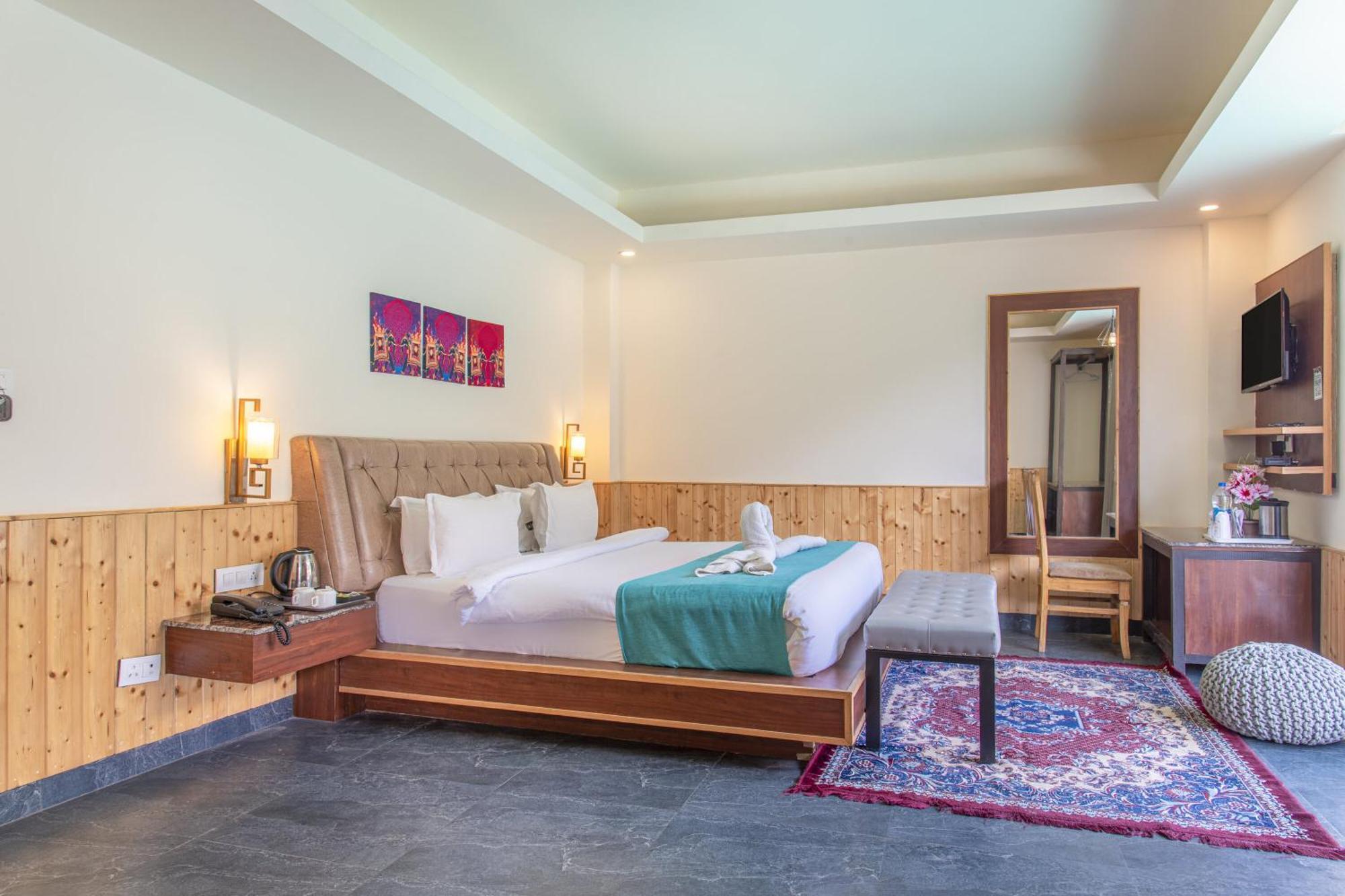 Echor Himalayan Heights Manali Hotel Buitenkant foto
