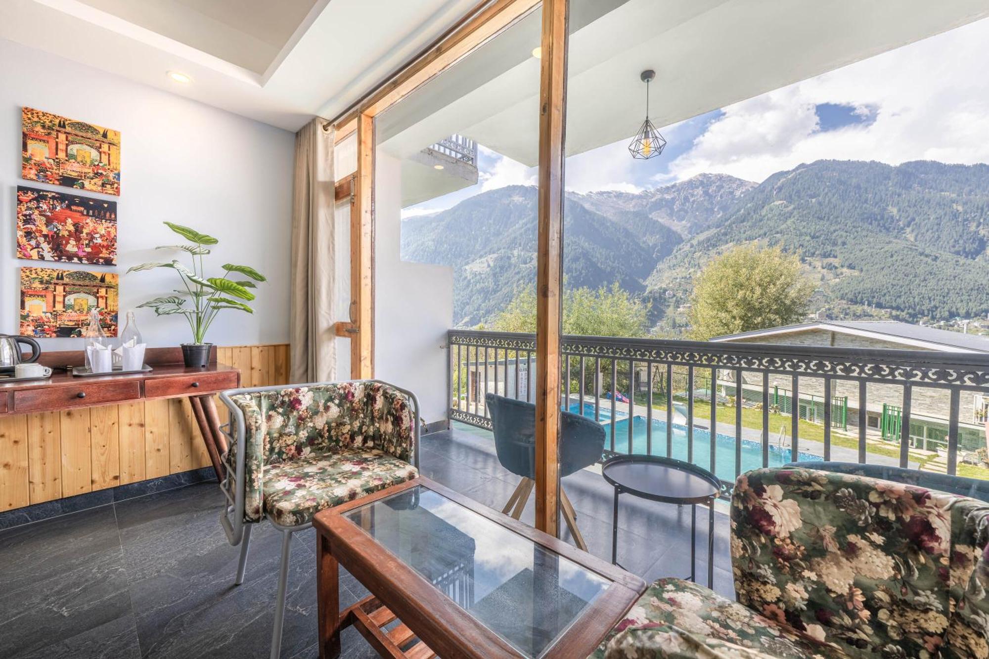 Echor Himalayan Heights Manali Hotel Buitenkant foto