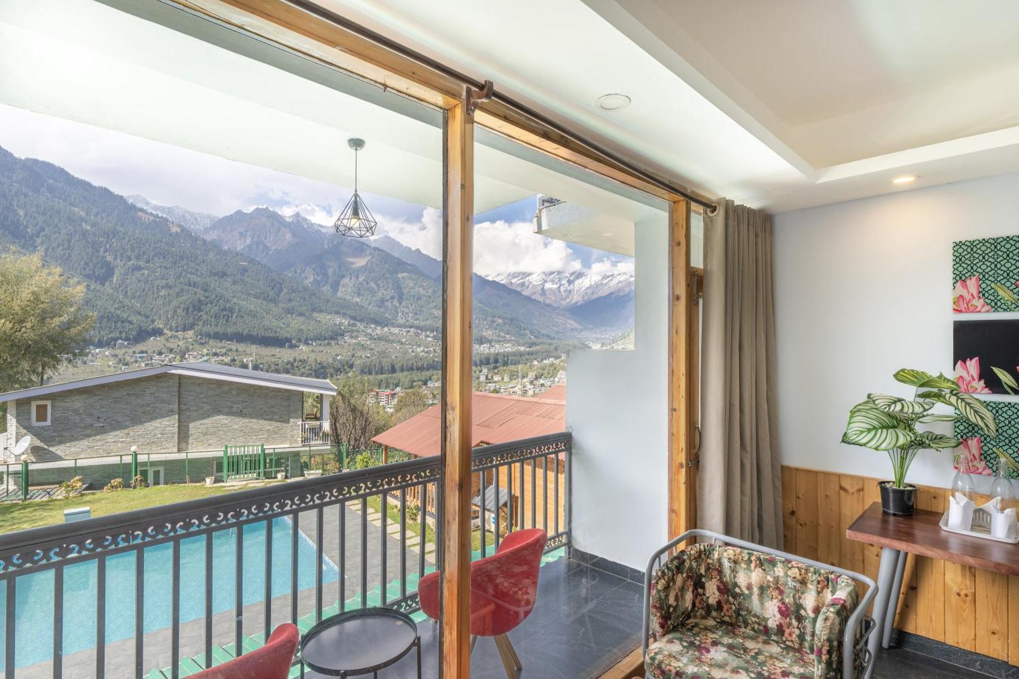 Echor Himalayan Heights Manali Hotel Buitenkant foto