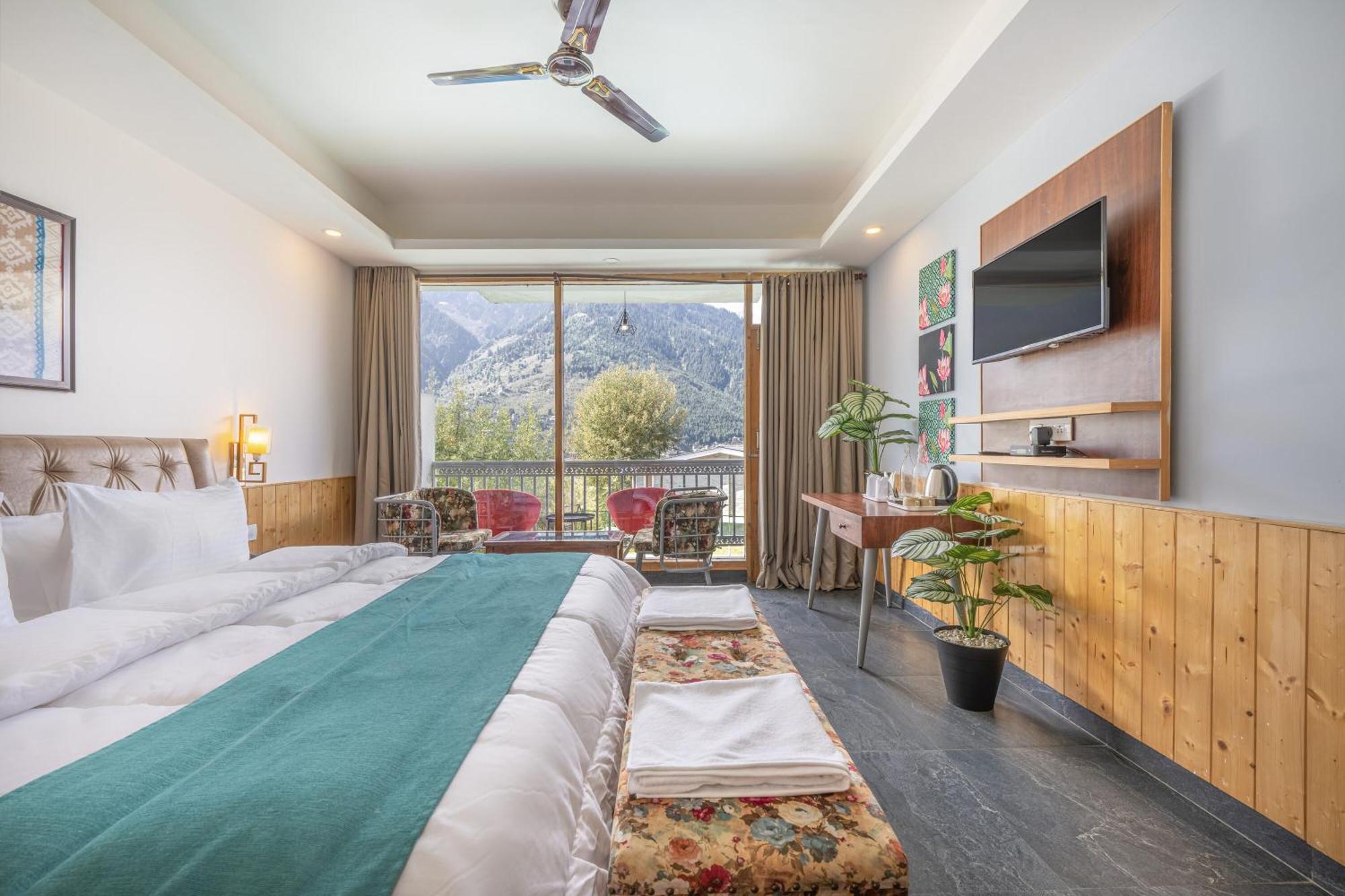 Echor Himalayan Heights Manali Hotel Buitenkant foto