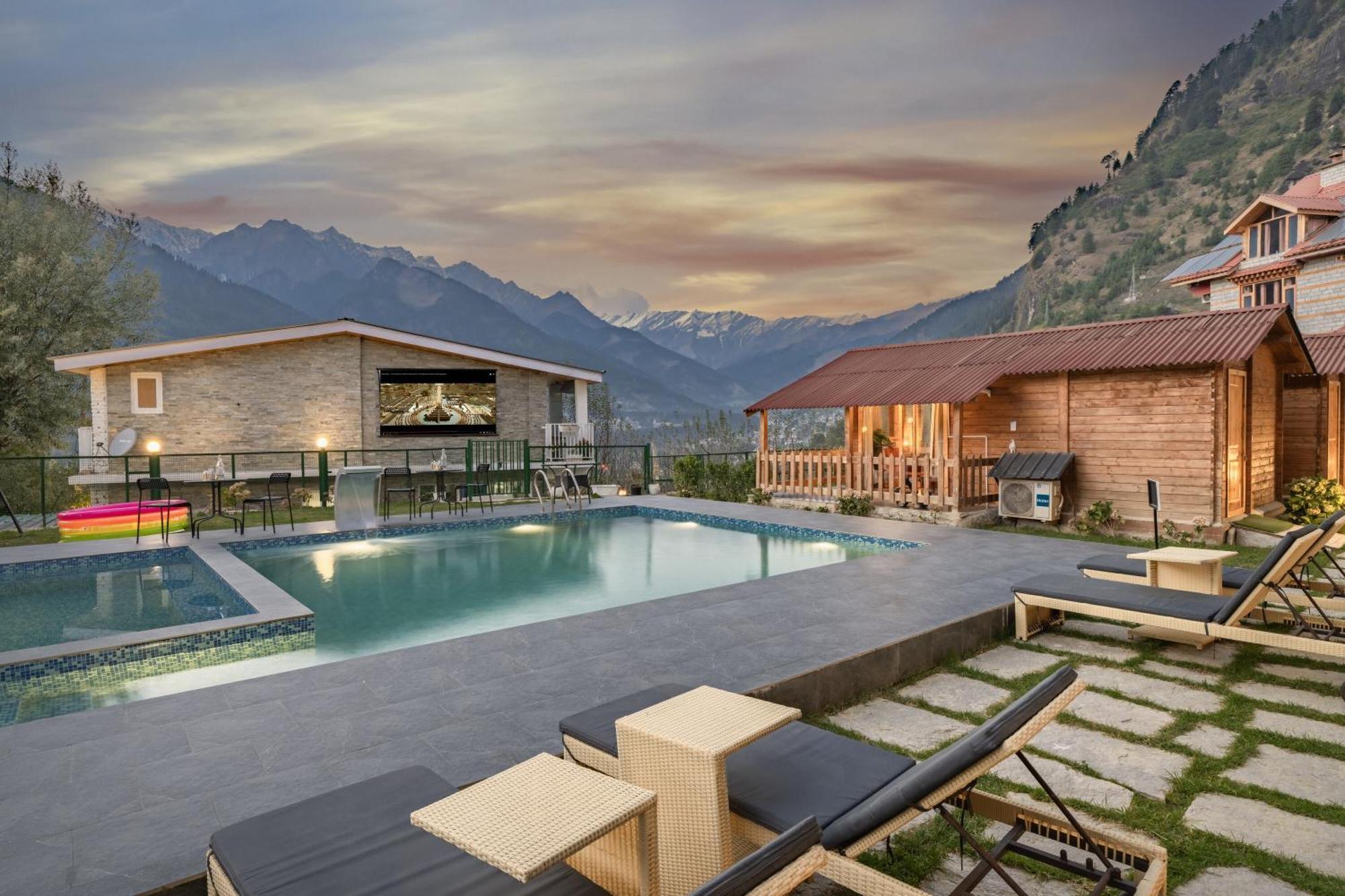 Echor Himalayan Heights Manali Hotel Buitenkant foto