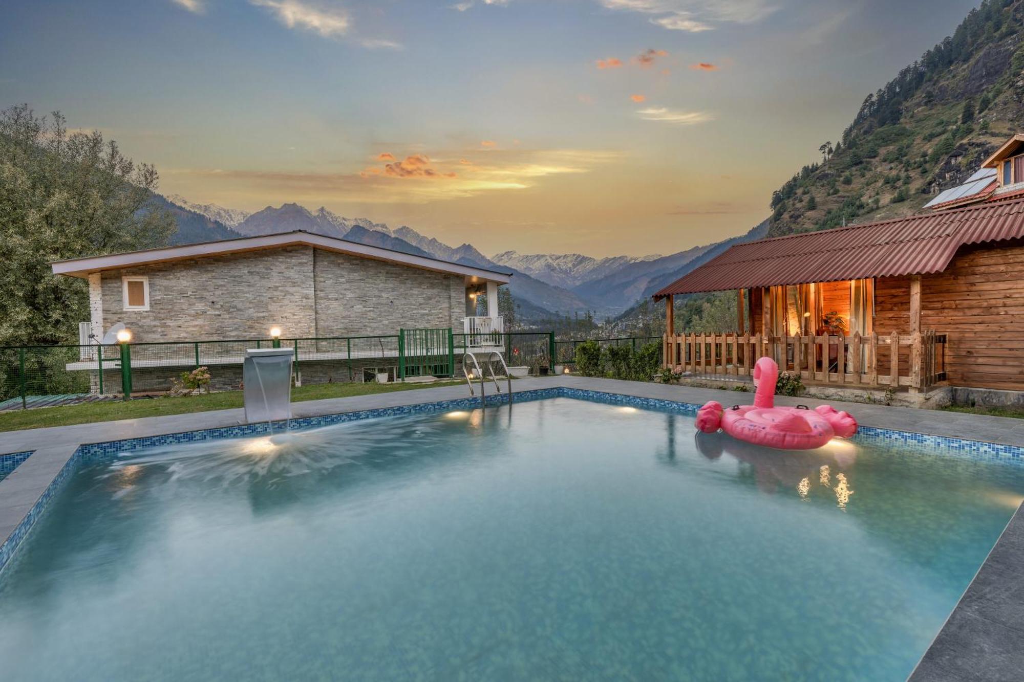 Echor Himalayan Heights Manali Hotel Buitenkant foto