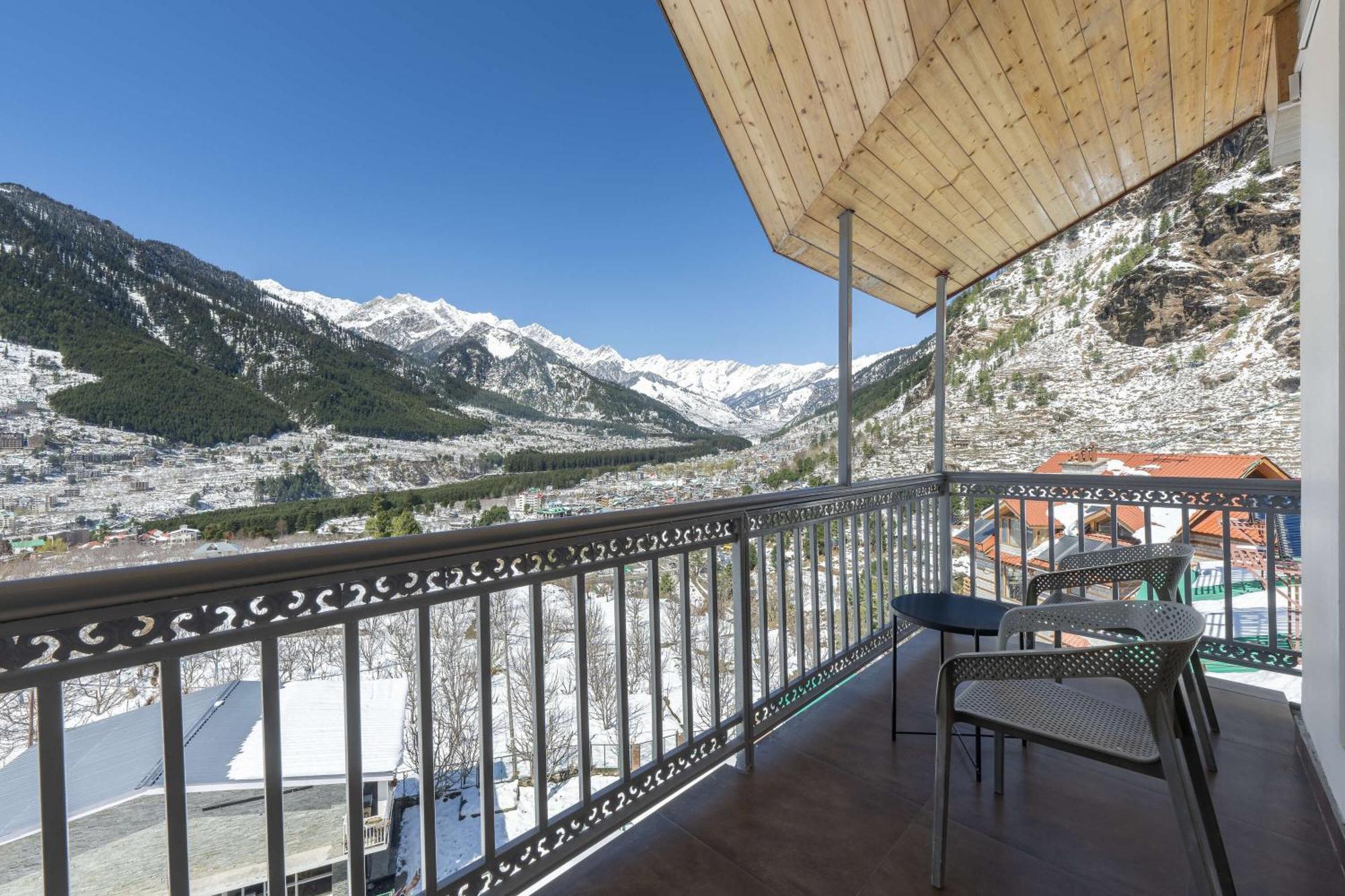 Echor Himalayan Heights Manali Hotel Buitenkant foto